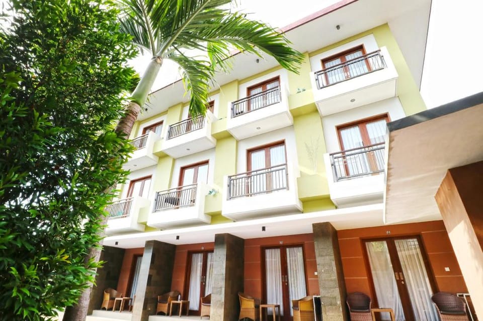 Ronta Bungalows Hotel in Kuta
