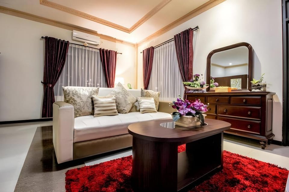 Zam Zam Hotel Hotel in Batu