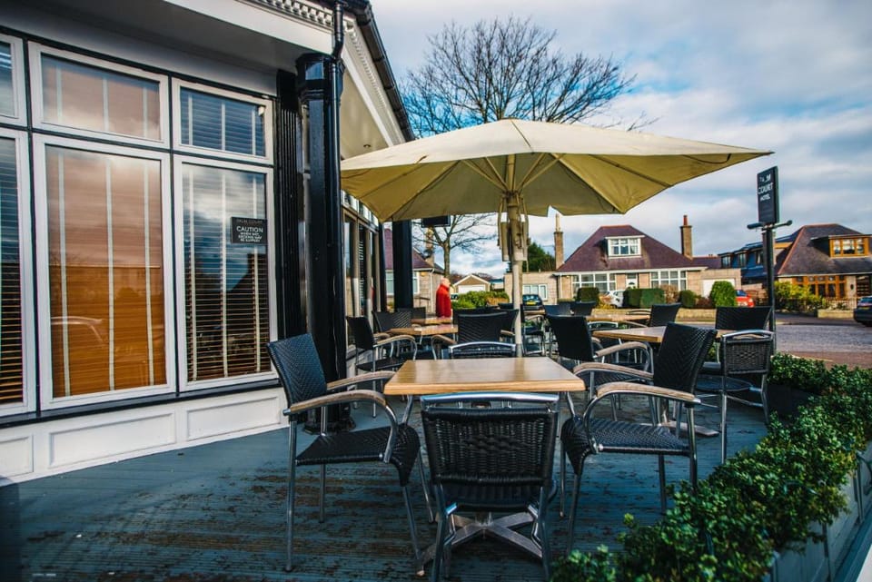 Palm Court Hotel Hotel in Aberdeen