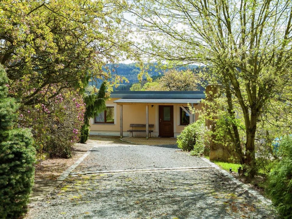 Ferienhaus, Mittelndorf Vacation rental in Sächsische Schweiz-Osterzgebirge