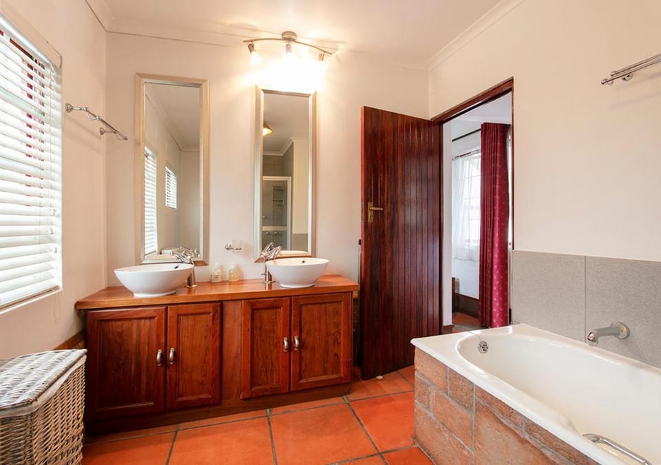 Bed And Breakfast In Waterkloof Bed and Breakfast in Pretoria