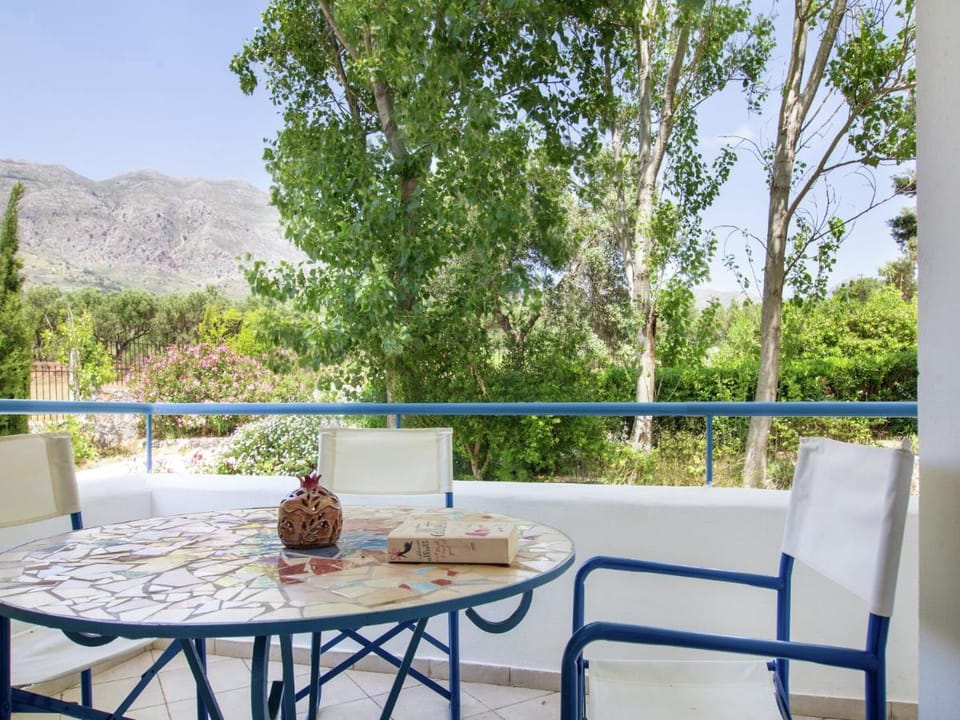 Villa in Lefkogia near Souda Beach Villa in Crete