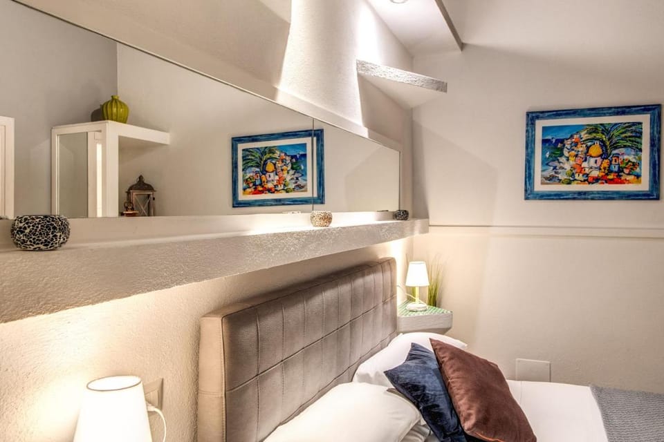 Piazza di Spagna Comfort Rooms Bed and Breakfast in Rome