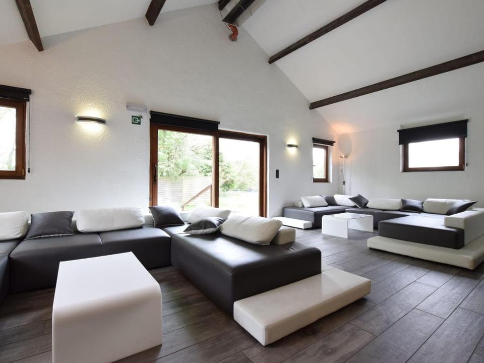 Luxury Villa with Pool Vacation rental in Wallonia, Belgium