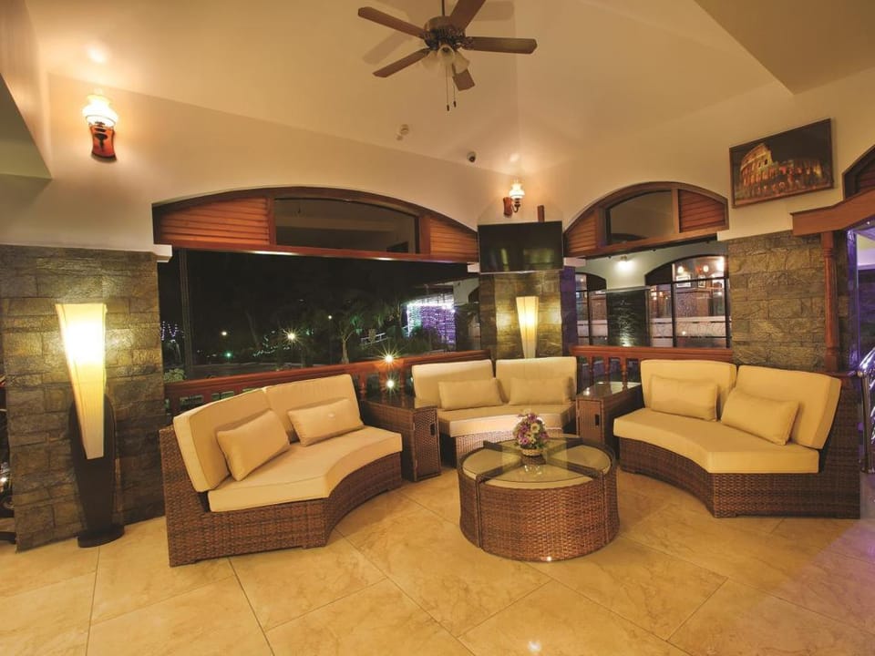 Wetzlar Resorts and Hotels Hotel in Kochi