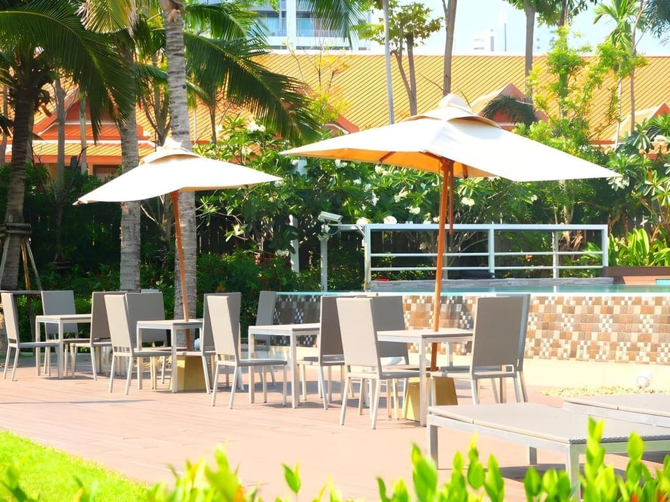 Lumpini Jomtien Seaview E22Inn Apartment in Pattaya City