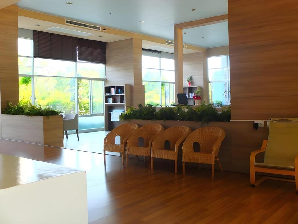 Lumpini Jomtien Seaview E22Inn Apartment in Pattaya City