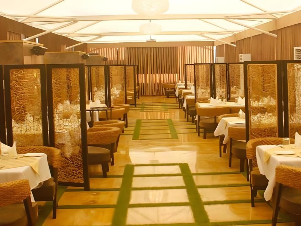 The Prabha International Hotel Hotel in Uttar Pradesh