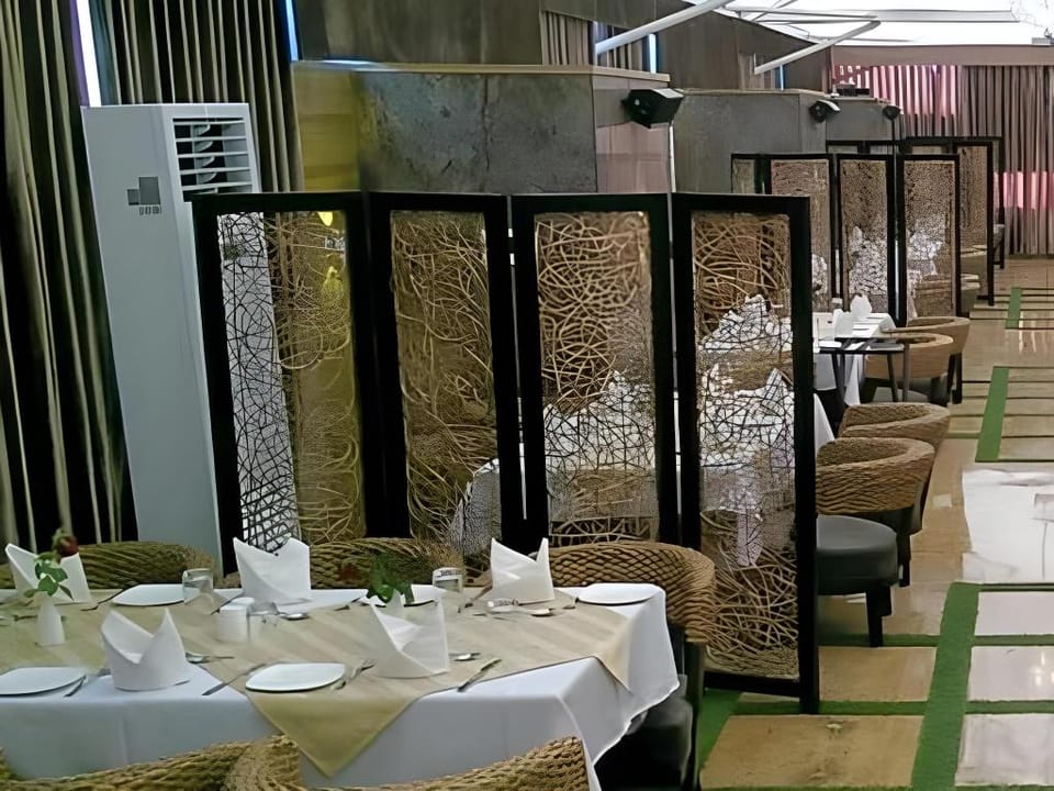 The Prabha International Hotel Hotel in Uttar Pradesh