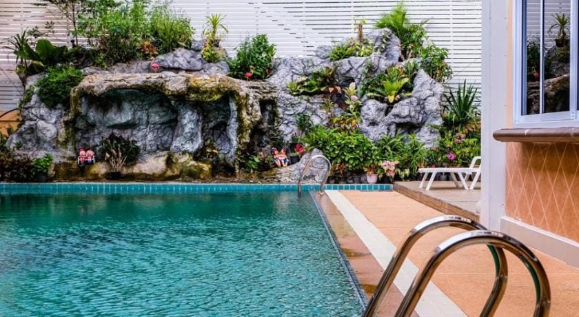 Chokdee Place Hotel in Laos