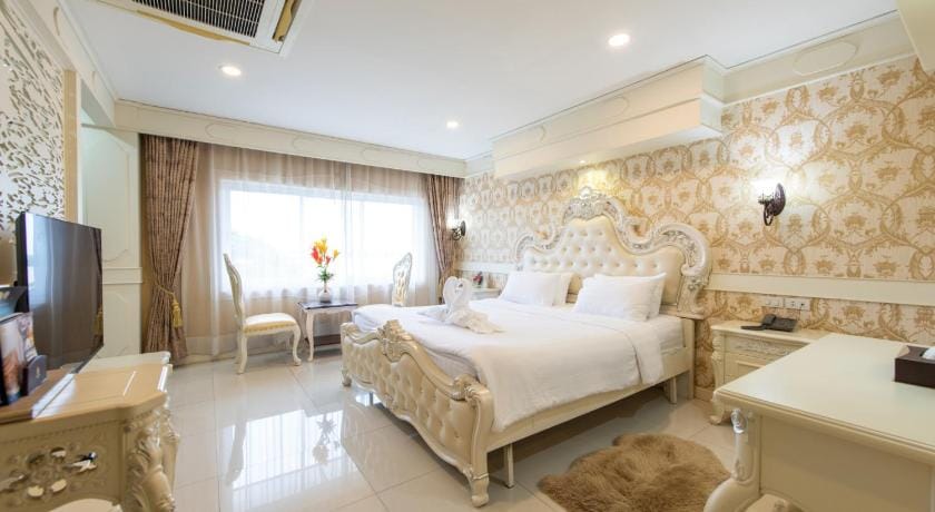 Chokdee Place Hotel in Laos