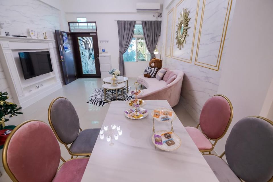 Fairy Tale Castle Bed and Breakfast Bed and Breakfast in Taiwan, Province of China