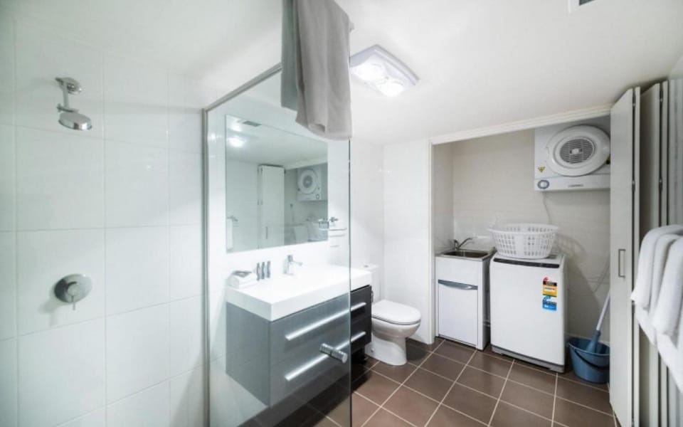 Century 23 Griffith Apartment in Canberra