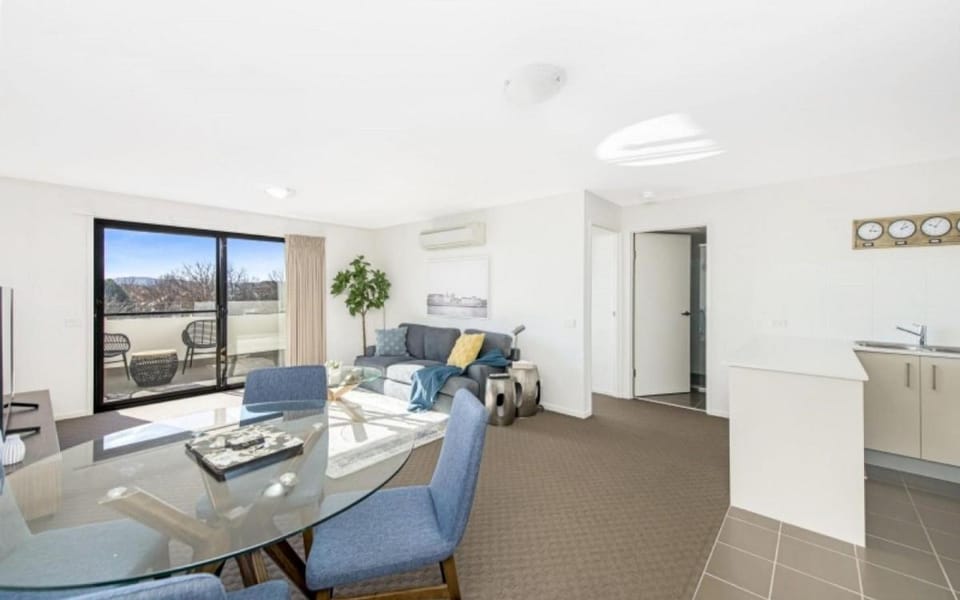 Century 23 Griffith Apartment in Canberra