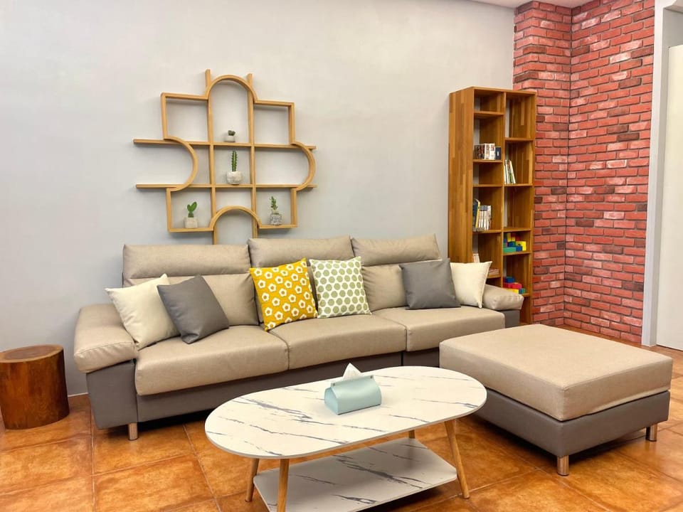 Puzzle Home Stay Bed and Breakfast in Taiwan, Province of China
