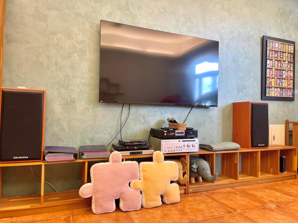 Puzzle Home Stay Bed and Breakfast in Taiwan, Province of China