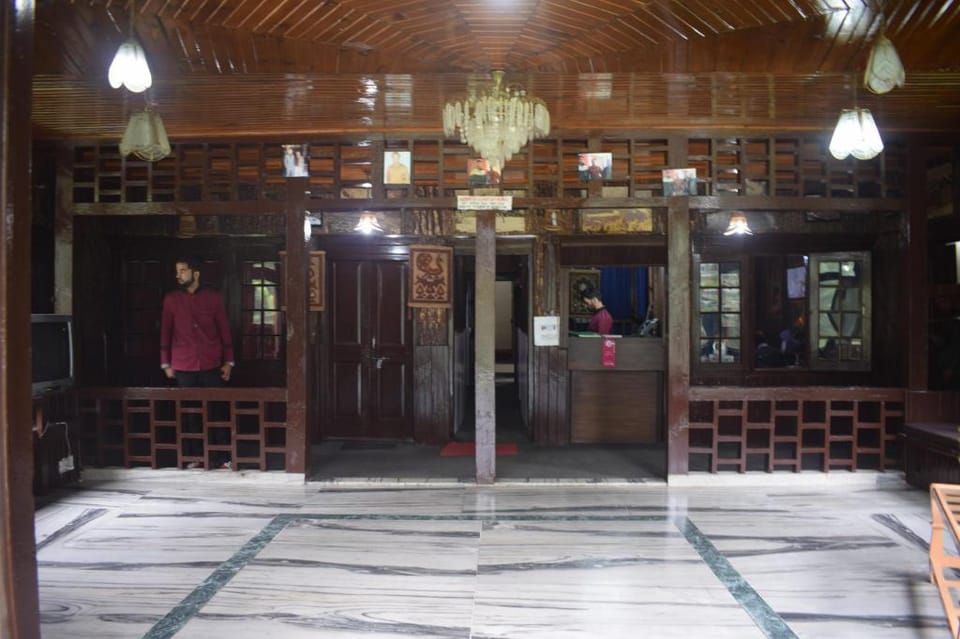 Aksa Resort Pahalgam Hotel in Punjab