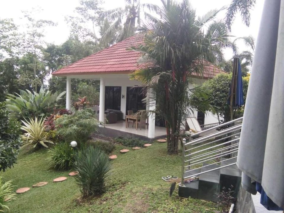 Oase van Java Bed and Breakfast in Indonesia