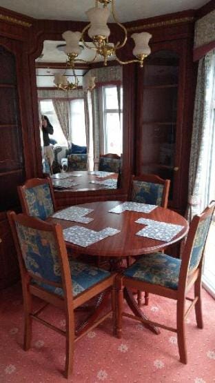 The Boat House Chalet, Boat of Garten, Near Aviemore, Sleeps 6 Chalet in Boat of Garten