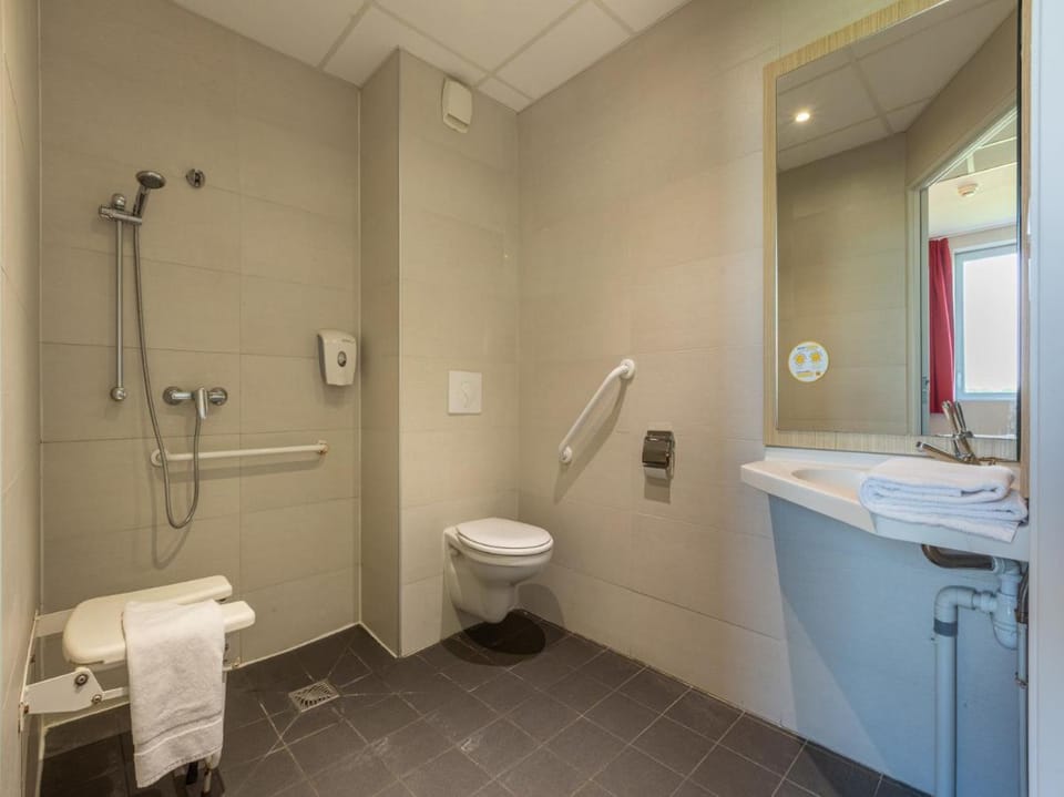 Première Classe Chartres Sud - Barjouville Hotel in Île-de-France