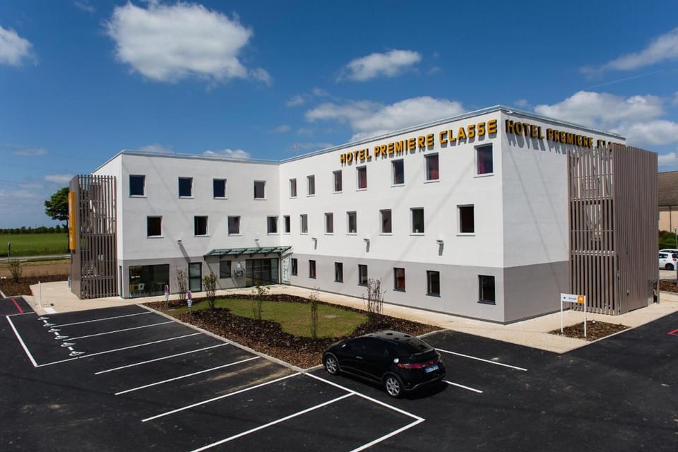 Première Classe Chartres Sud - Barjouville Hotel in Île-de-France