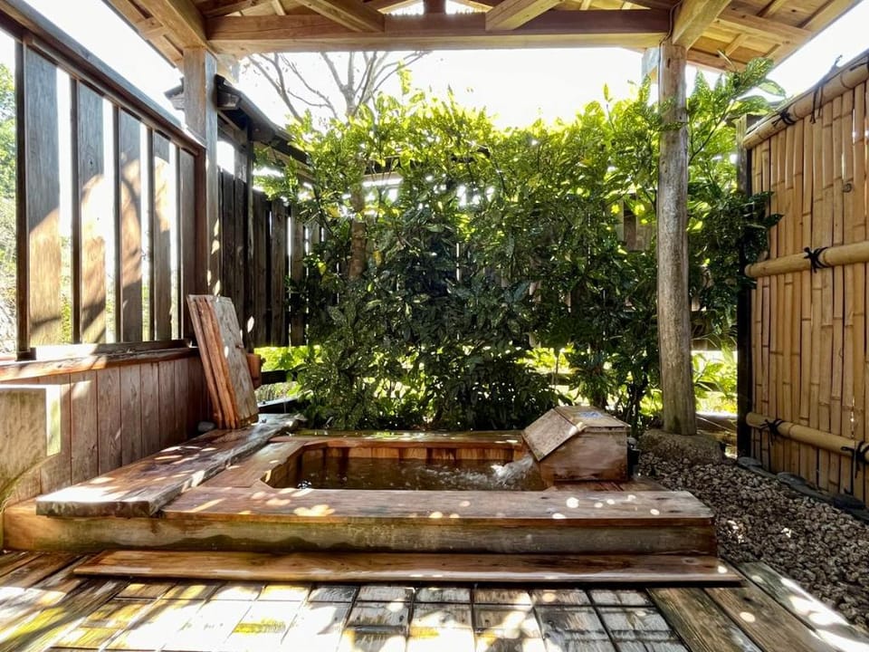 Mannou Seiryuan Hotel in Japan