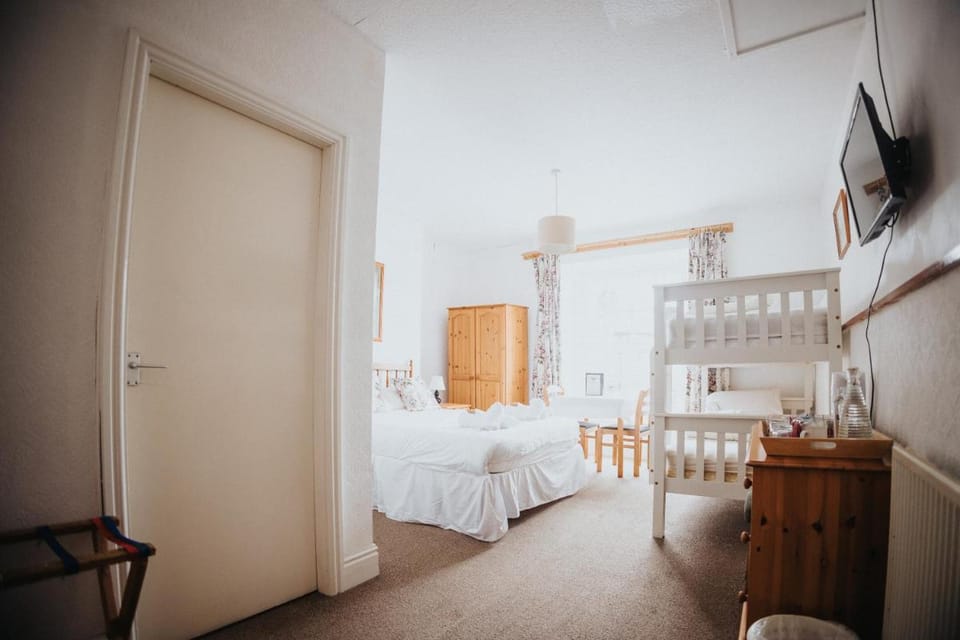 Y Pengwern Bed and Breakfast in Wales