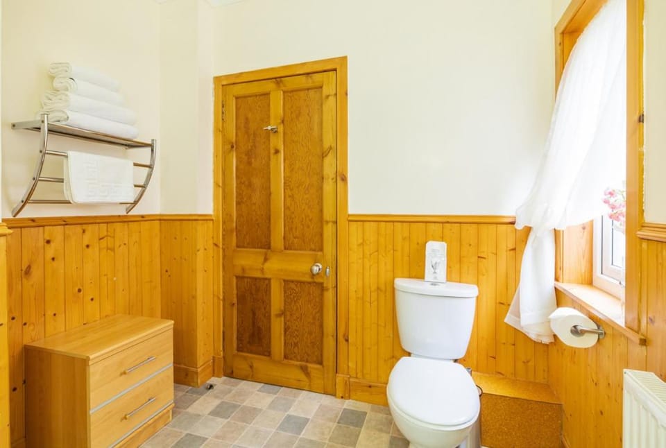 Strathview Lodge B&B Bed and Breakfast in Scotland