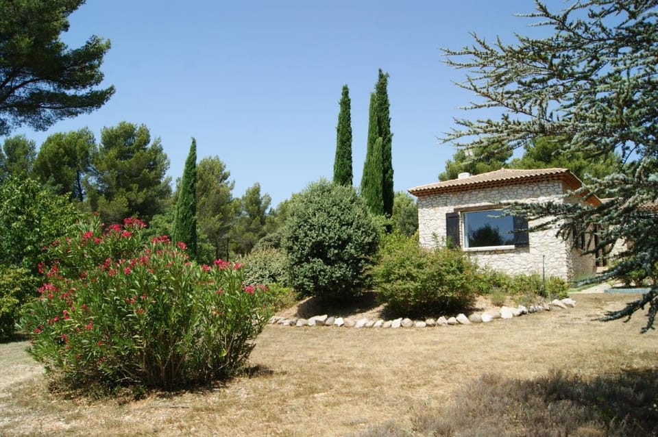 Les Mazets du Luberon Bed and Breakfast in Provence-Alpes-Côte d'Azur