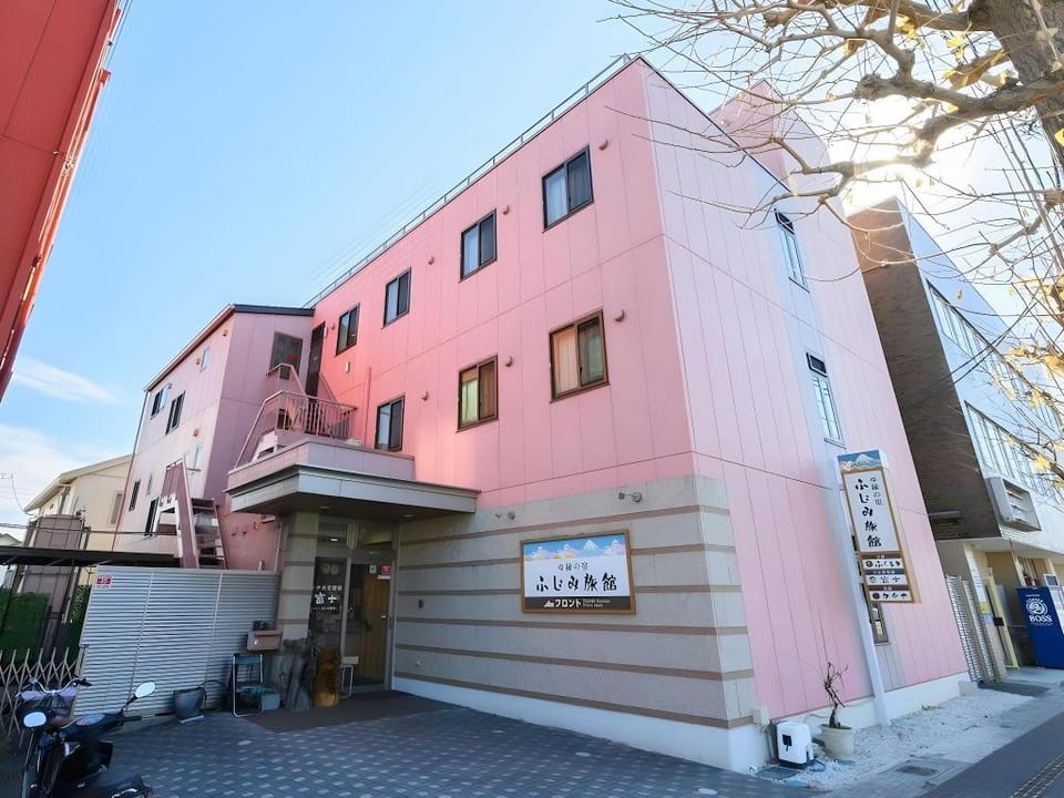 Fujimi Ryokan Hotel in Shizuoka Prefecture