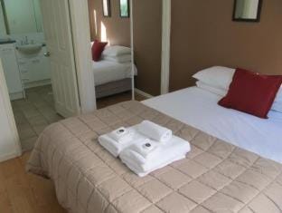 Costa D'Ora Holiday Apartments Apartment hotel in Surfers Paradise
