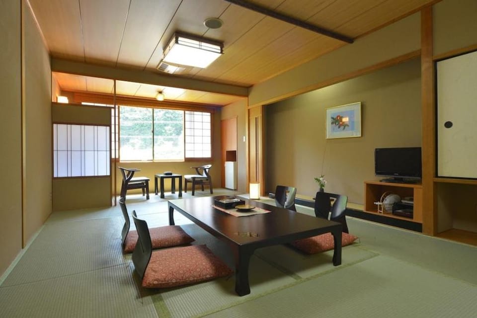 Yunohana Onsen Omotenashinoyado Keizankaku Hotel Hotel in Kyoto Prefecture