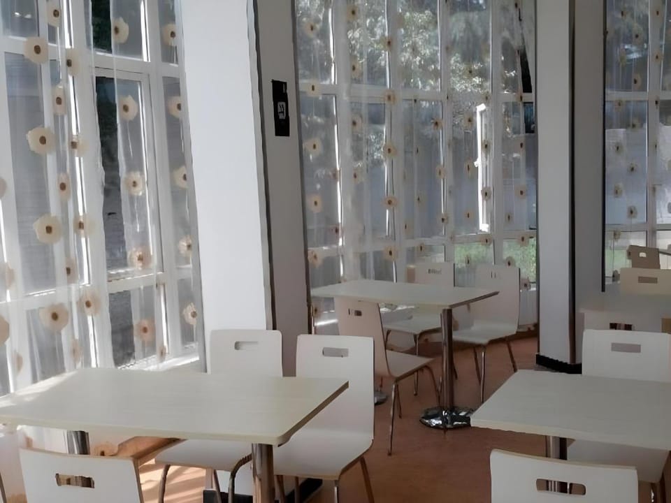 7 Days Inn Nanjing Gulou Hospital Zhujiang Road Metro Station Hotel in Nanjing