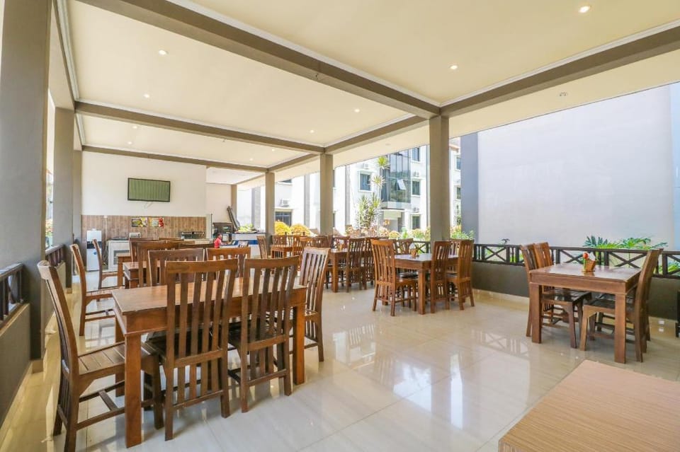 Grand Senggigi Hotel Hotel in Batu Layar