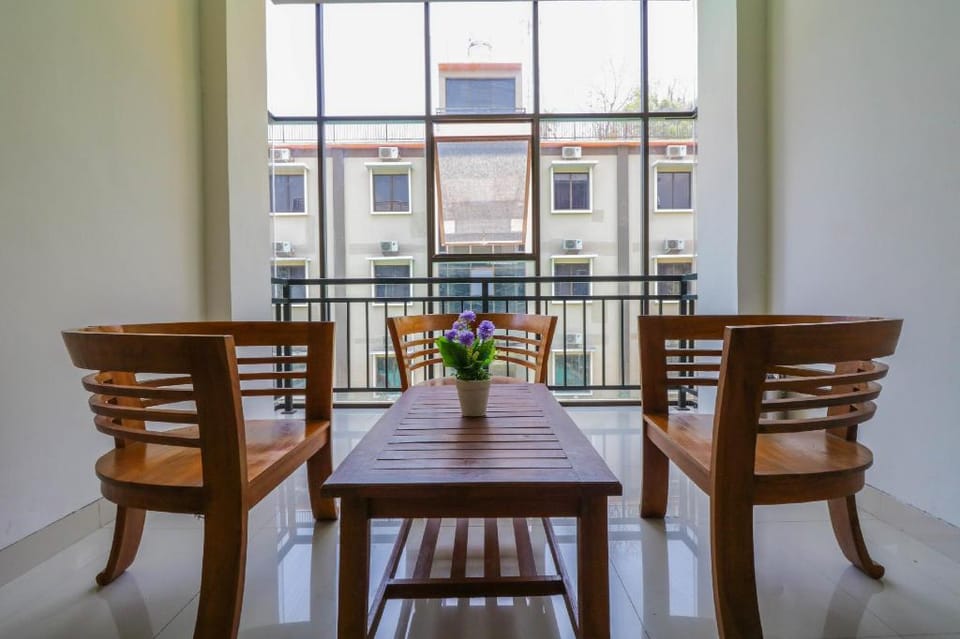 Grand Senggigi Hotel Hotel in Batu Layar