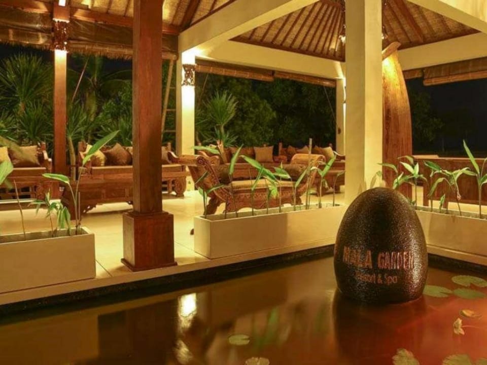 Mala Garden Resort Hotel in Pemenang