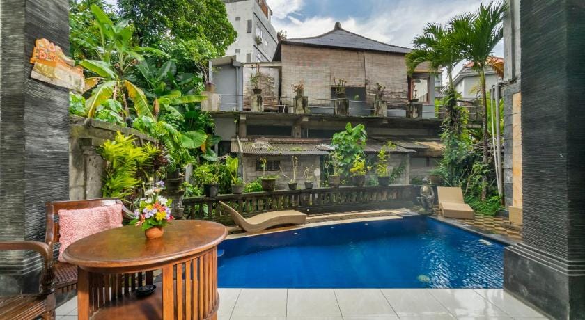 Raka House Accomodation Bed and Breakfast in Ubud