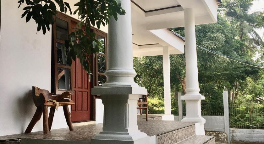 Karimunjannah House Bed and Breakfast in Indonesia