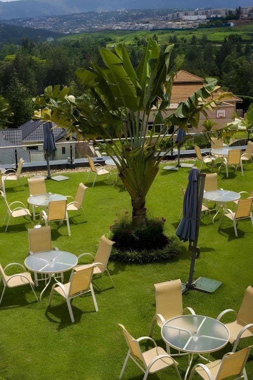 THE MANOR HOTEL Hotel in Africa