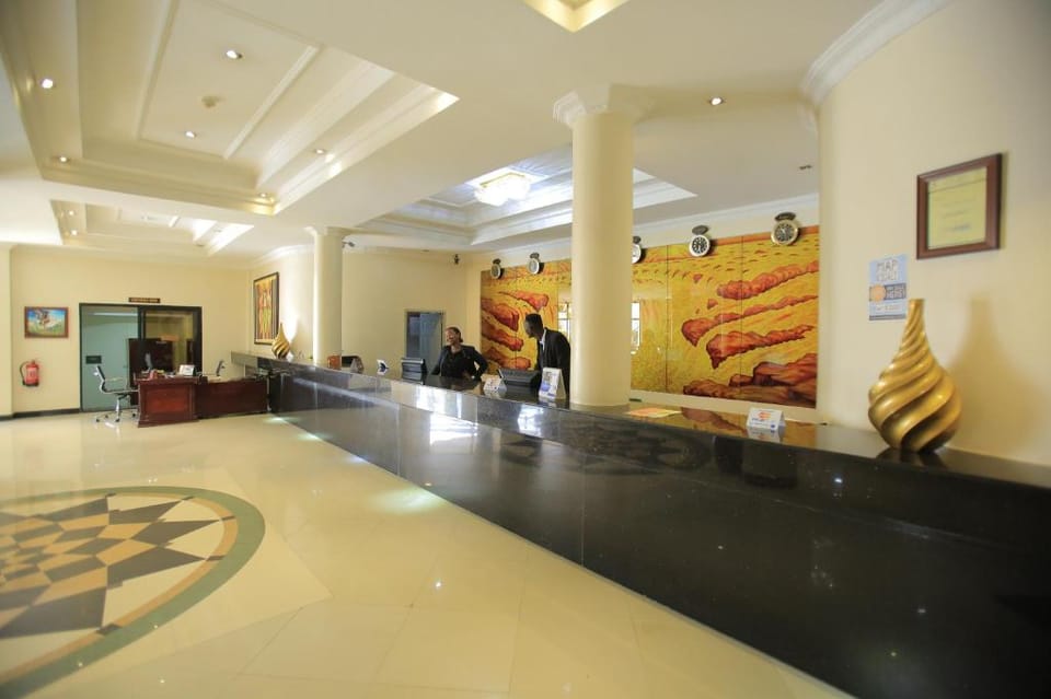 THE MANOR HOTEL Hotel in Africa