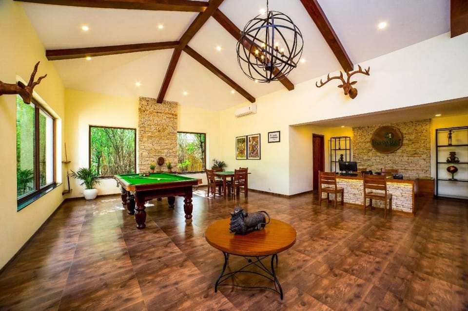 Lemon Tree Wildlife Resort  Bandhavgarh Hotel in India