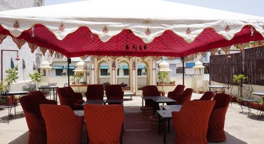 Vinayak Guest House Bed and Breakfast in Jaipur