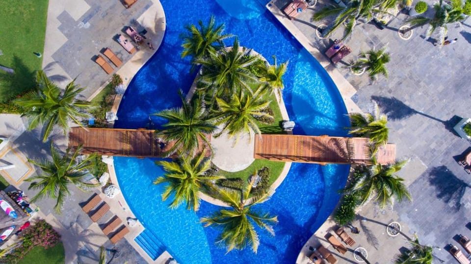 The Pyramid at Grand Oasis - All Inclusive Resort in Cancun
