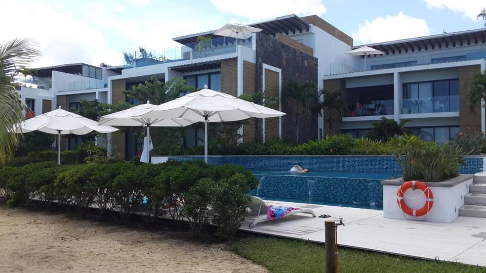 Villasun Seafront Apart at CapOuest Apartment in Flic en Flac