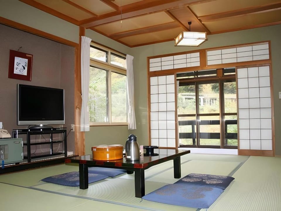 Shinzanso Ryokan in Takayama