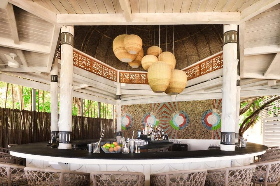 Kimpton Grand Roatan Resort And Spa By IHG Resort in West Bay