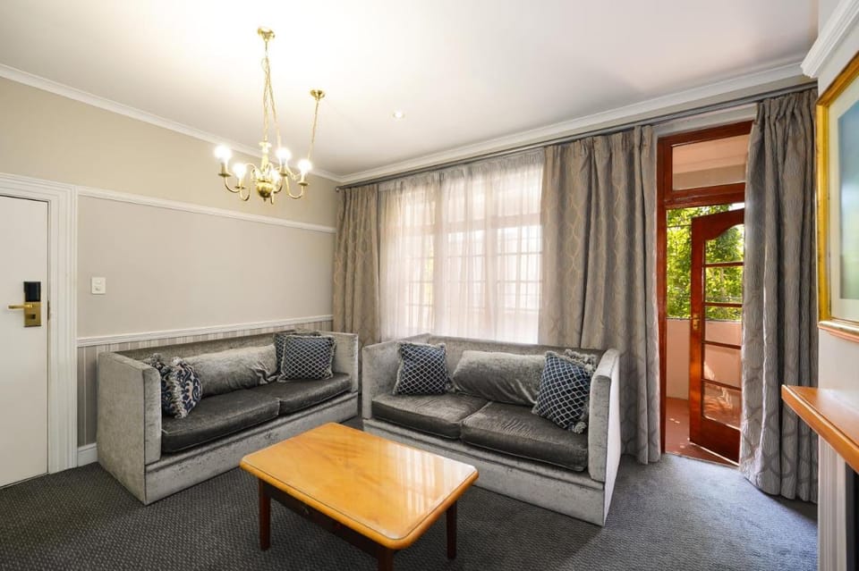 Hotel Worcester Cumberland Hotel in Western Cape