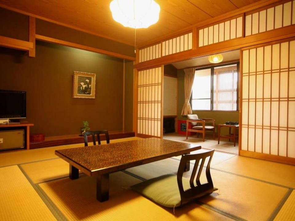 Kinosaki Onsen Kawaguchiya Honkan Ryokan in Hyogo Prefecture