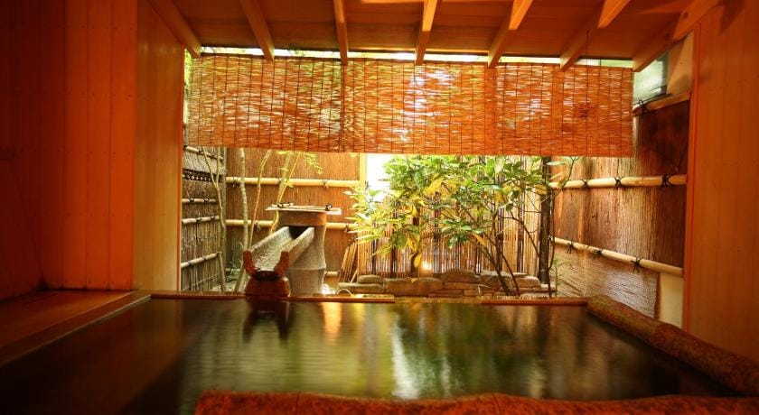 Kinosaki Onsen Kawaguchiya Honkan Ryokan in Hyogo Prefecture