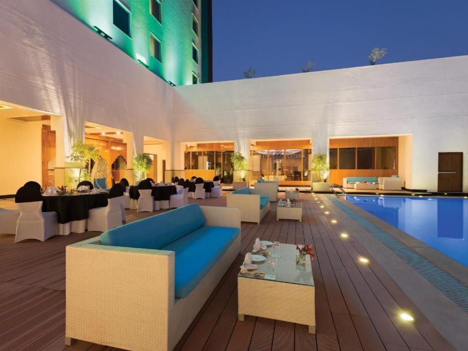 Saura Hotel, Agra- A Club Mahindra Associate Hotel in Agra